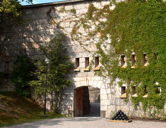 Curtain in the rear of Citadel - Vaxholm