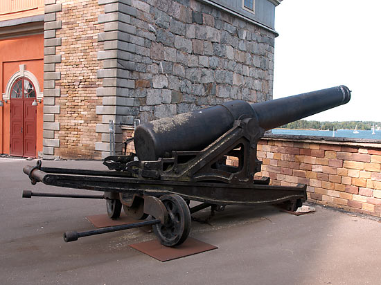 23 sm gun m/1860 - Vaxholm