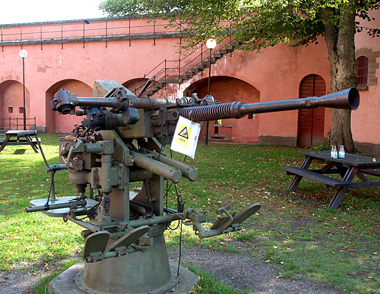 25 mm automatic AA gun m/1932 - Vaxholm