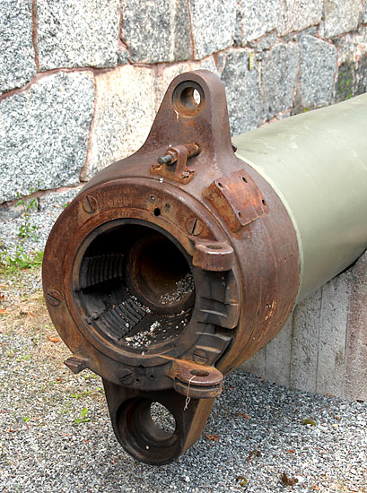 Breach of 15 sm gun m/1898 - Vaxholm