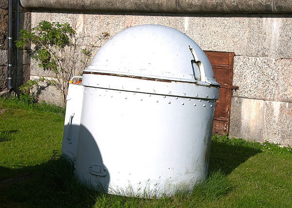 Mobile machine gun turret - Vaxholm