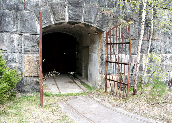 #15 - Main gate of the fort on the inside