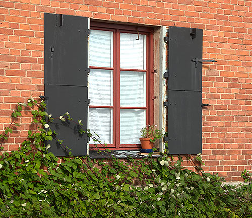 Battery window - Vaxholm