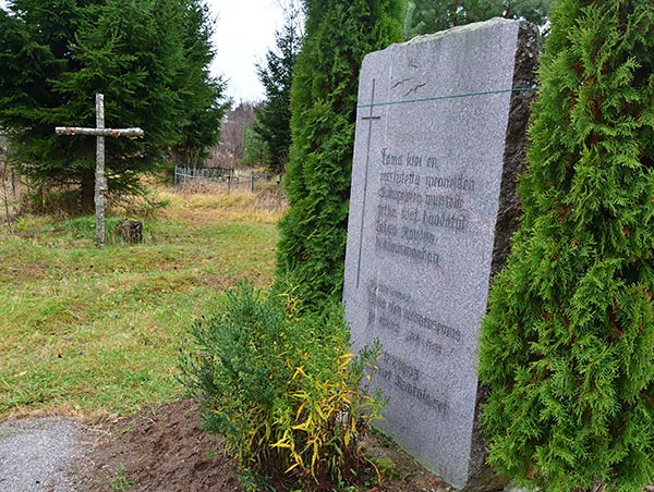 Finnish war  memorial - VT Line