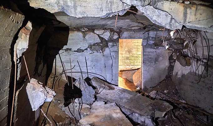 Infantry shelter interiors at VT-line