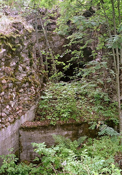 #12 - Pillbox