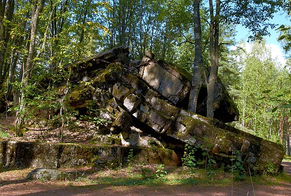 #11 - Russian orthodox church's ruins
