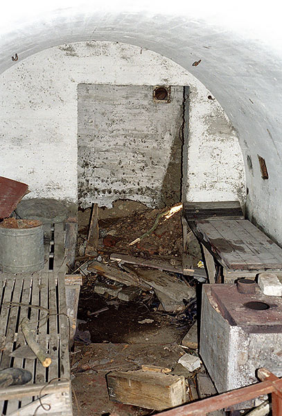 #27 - Interior of the shelter