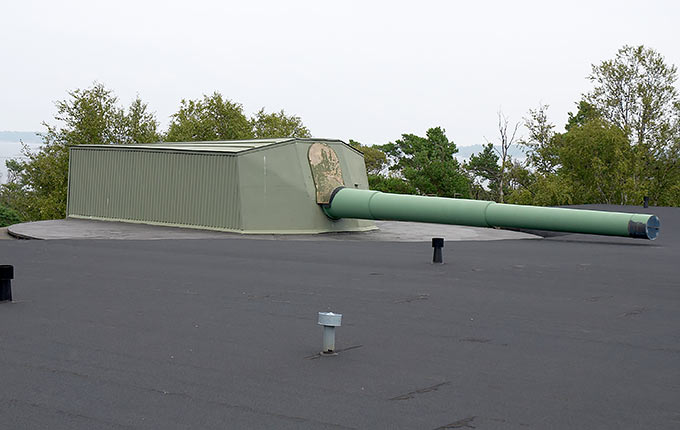 12-inch gun of Ore island