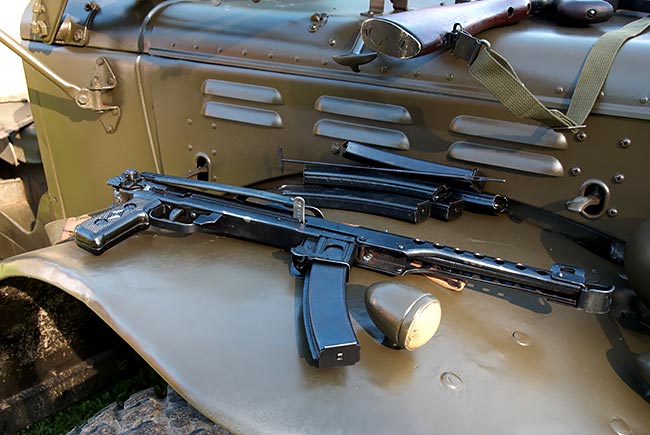 #6 - Legendary Soviet sub-machine gun PPS-43