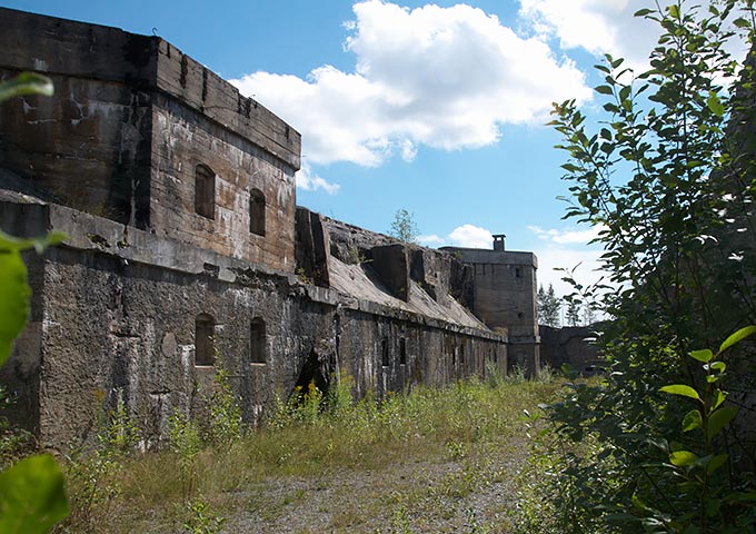 Ров редута форта Хойторп