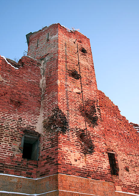 #19 - Следы обстрела