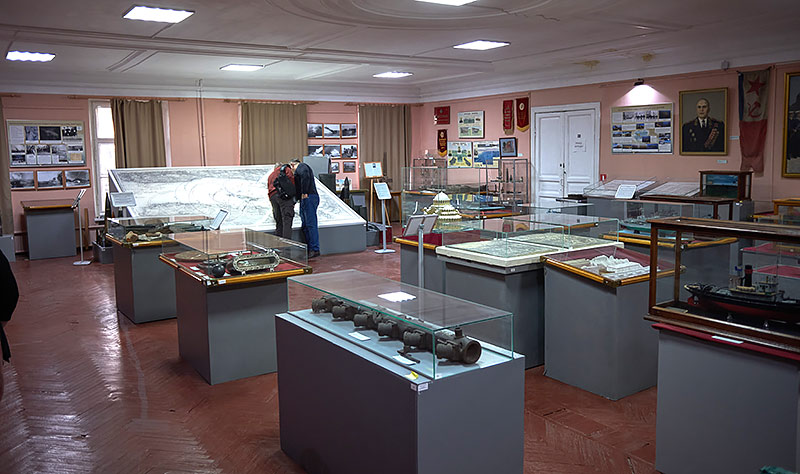 #28 - Hall of the third floor