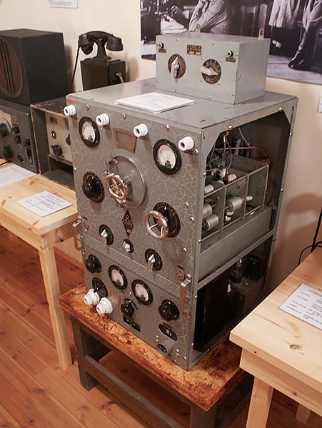 High Frequency Amplifier