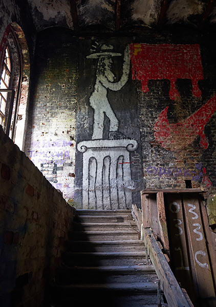 #14 - Лестница на второй этаж