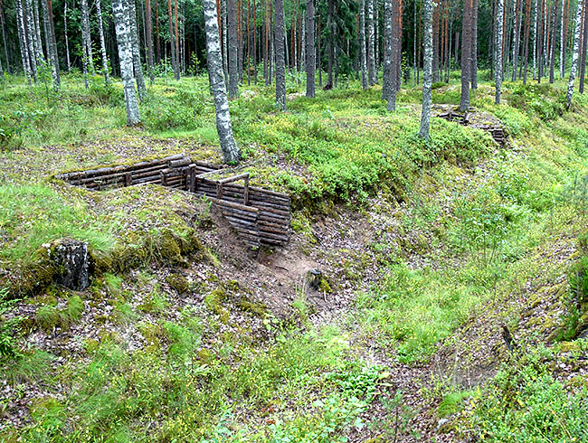 Anti-tank ditch